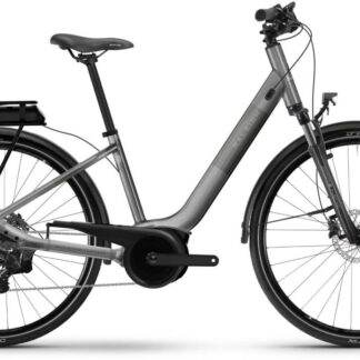 Raleigh 2026 Captus Low Step Electric Hybrid Bike M Platinum Chrome Gloss - Cycles UK