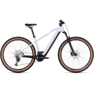 Cube Reaction Hybrid Pro 625 Electric Bike White/Black